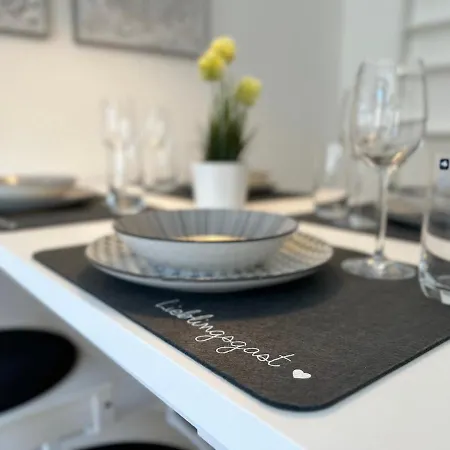 Apartment Goethe Palais Charlotte 4p L Lift I Parkplatzi Zentrum I Helios *